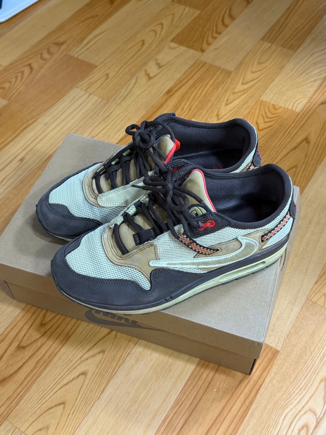 트래비스스캇 에어맥스1 (270) 상품이미지1