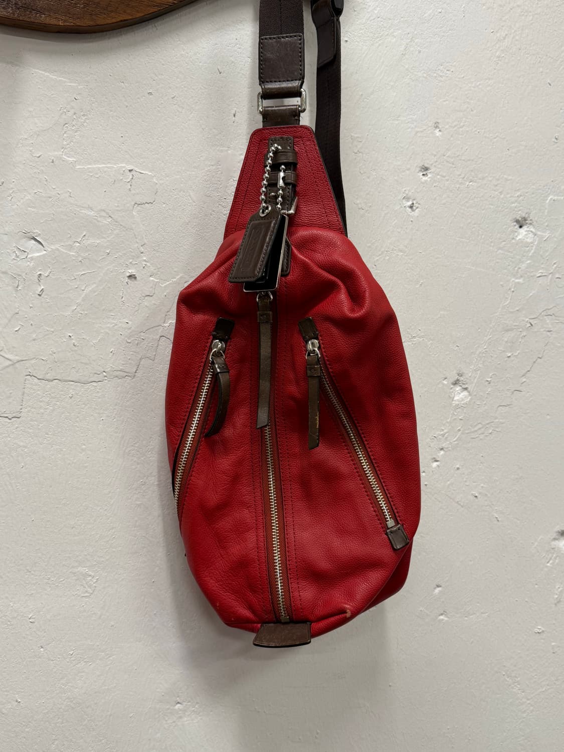 COACH Red Leather Sling Body Bag 상품이미지2