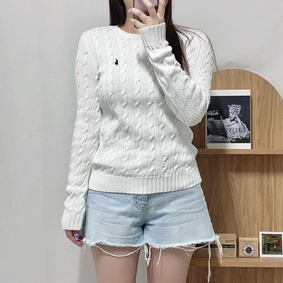 [정품] 폴로 화이트 / 네이비포니 꽈배기 라운드 니트 [ M ] 상품이미지3
