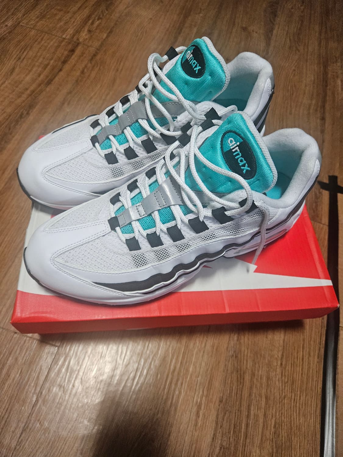 나이키 맥스95  에메랄드 280. 상품이미지1