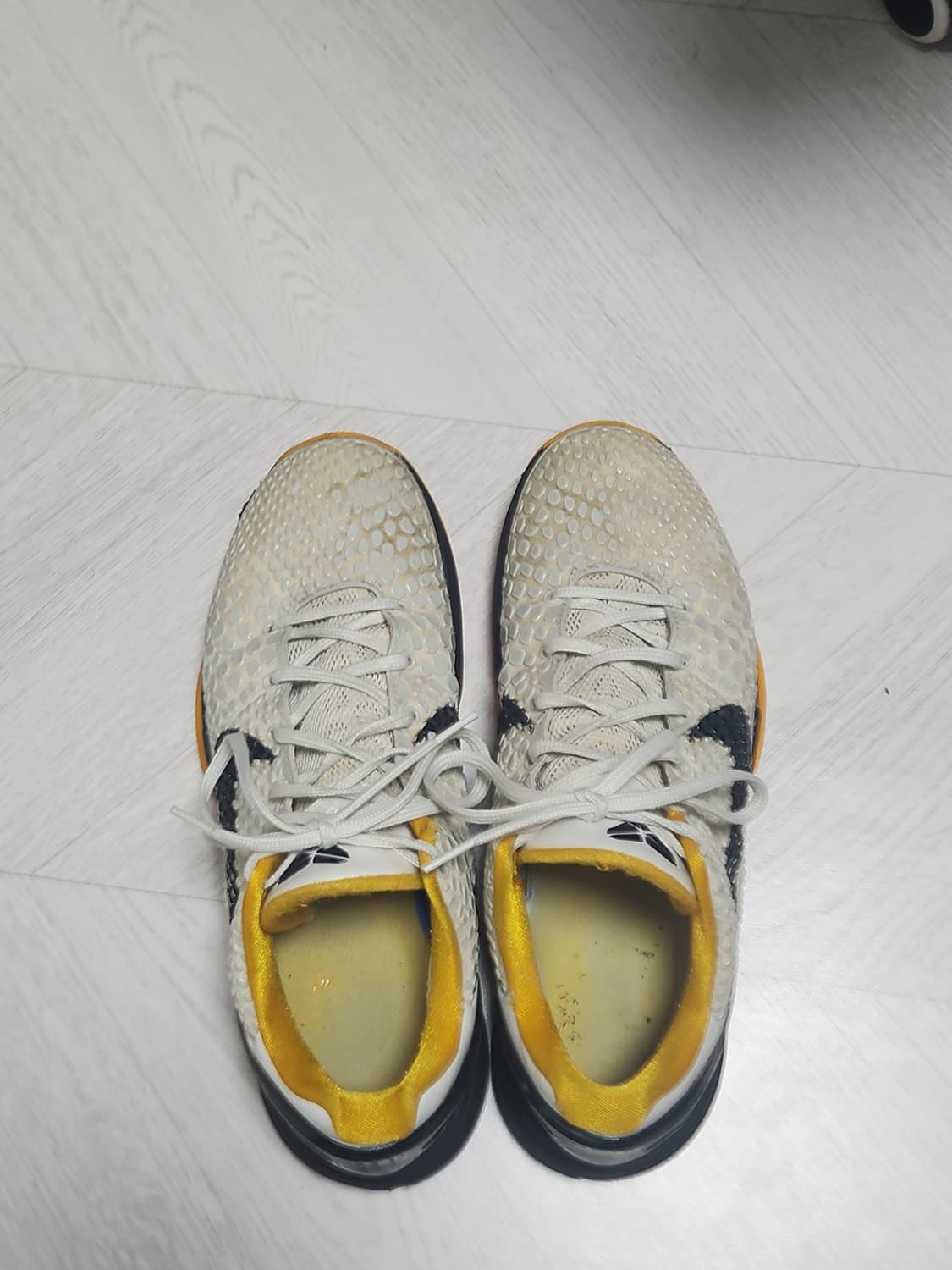 나이키 프로트로 코비6 화이트델 상품이미지2