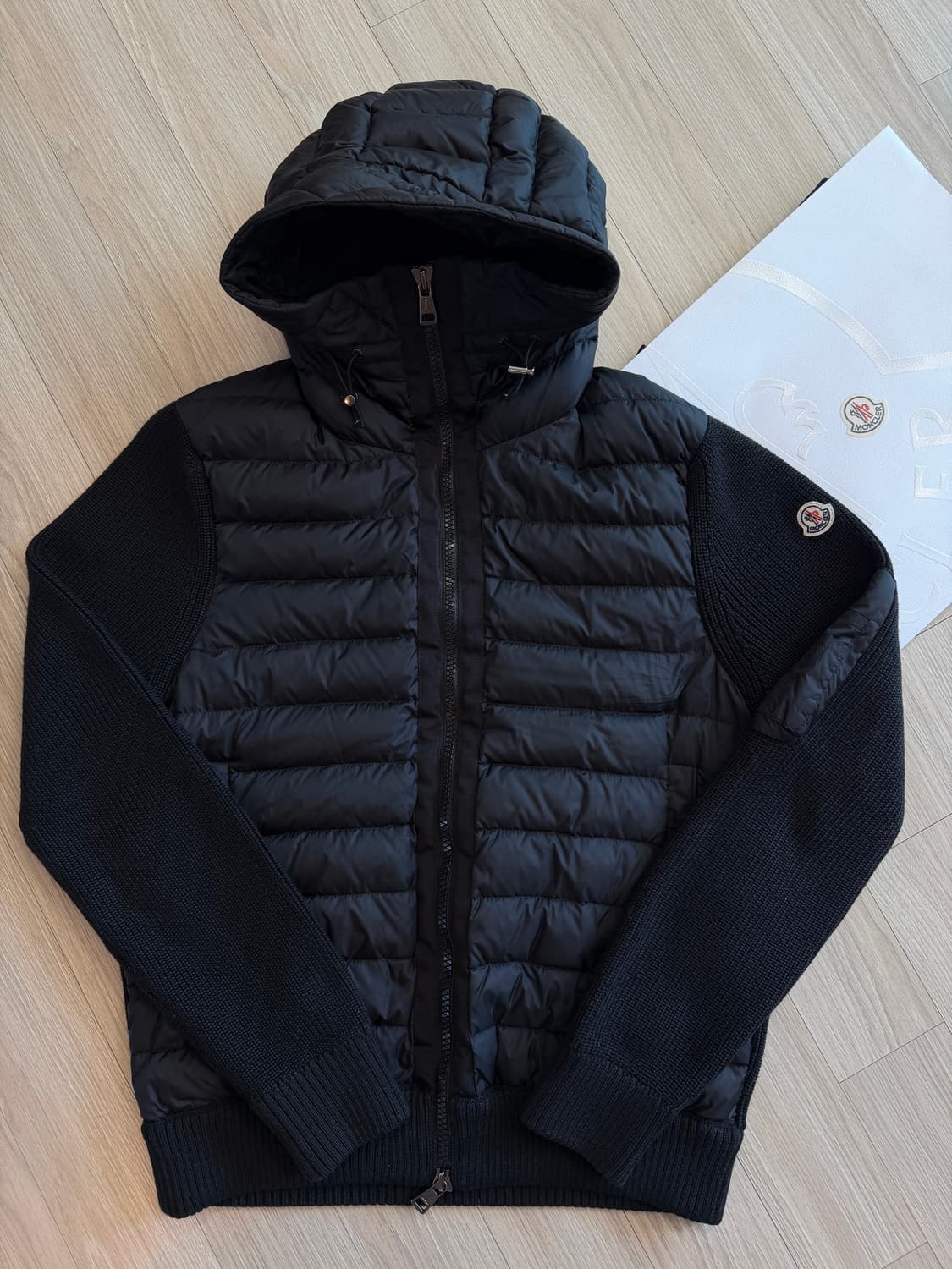 몽클레어 후드 니트패딩 L(100) 상품이미지2