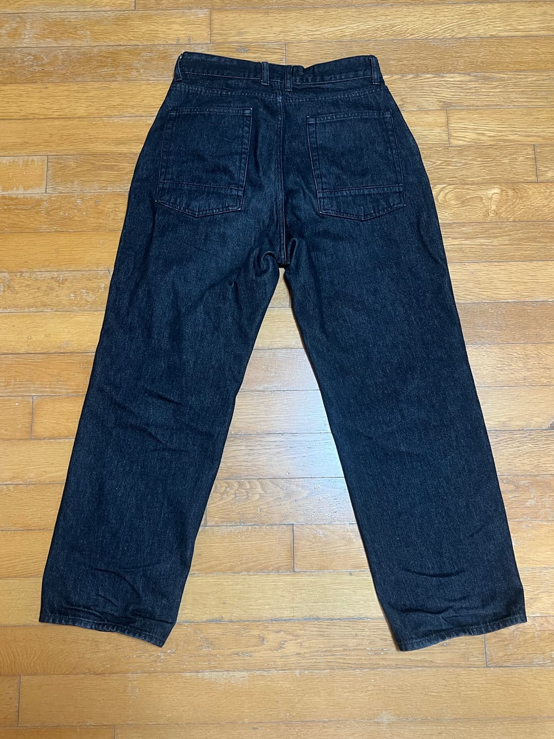 [1 size] 러프사이드 드레이프 데님 팬츠 블랙 상품이미지3