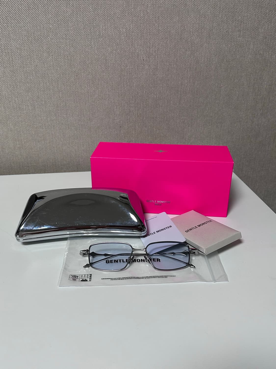 젠틀몬스터 아토믹-02(B) 상품이미지1