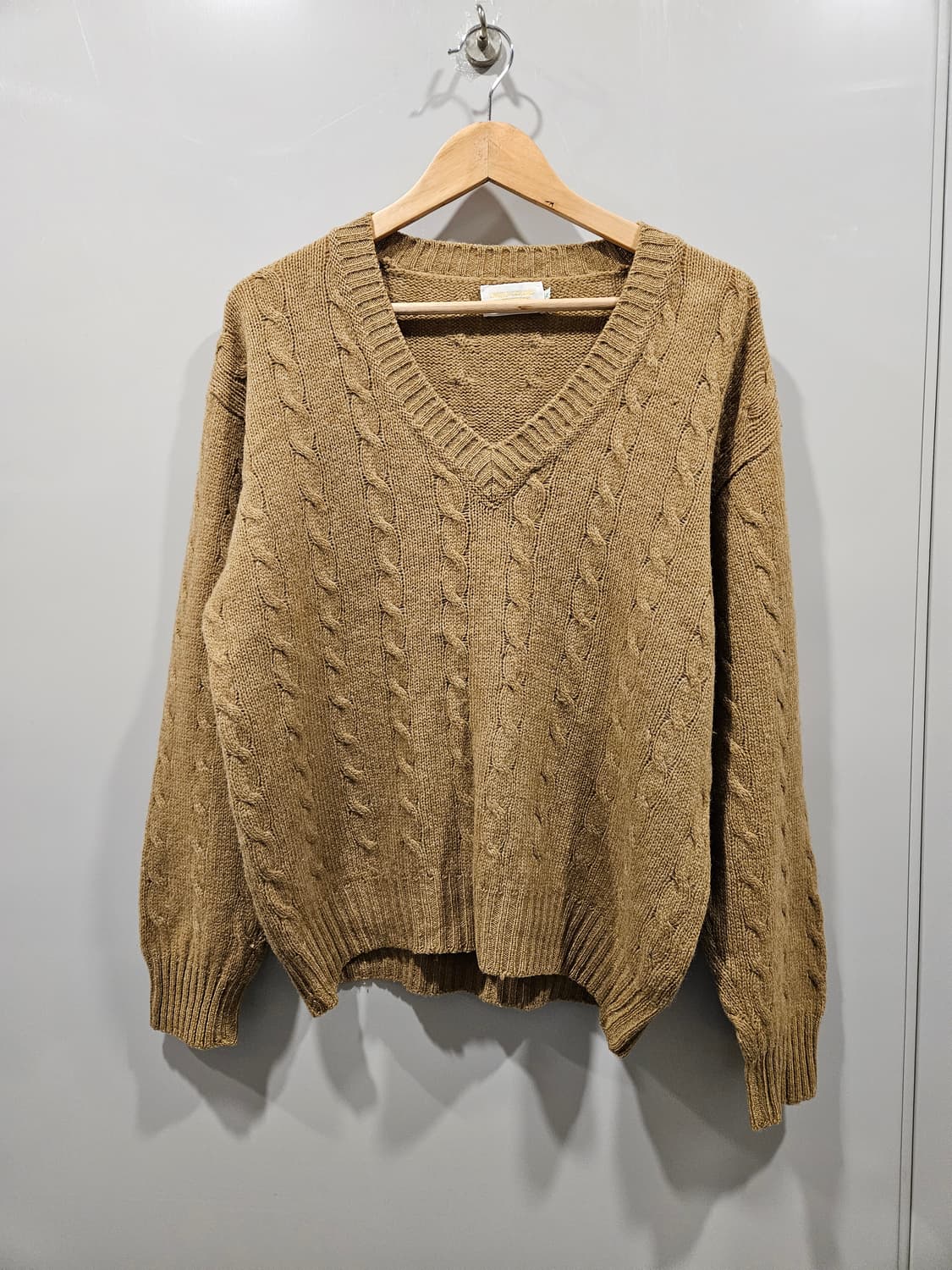 베네통 브이넥 케이블 니트 상품이미지1