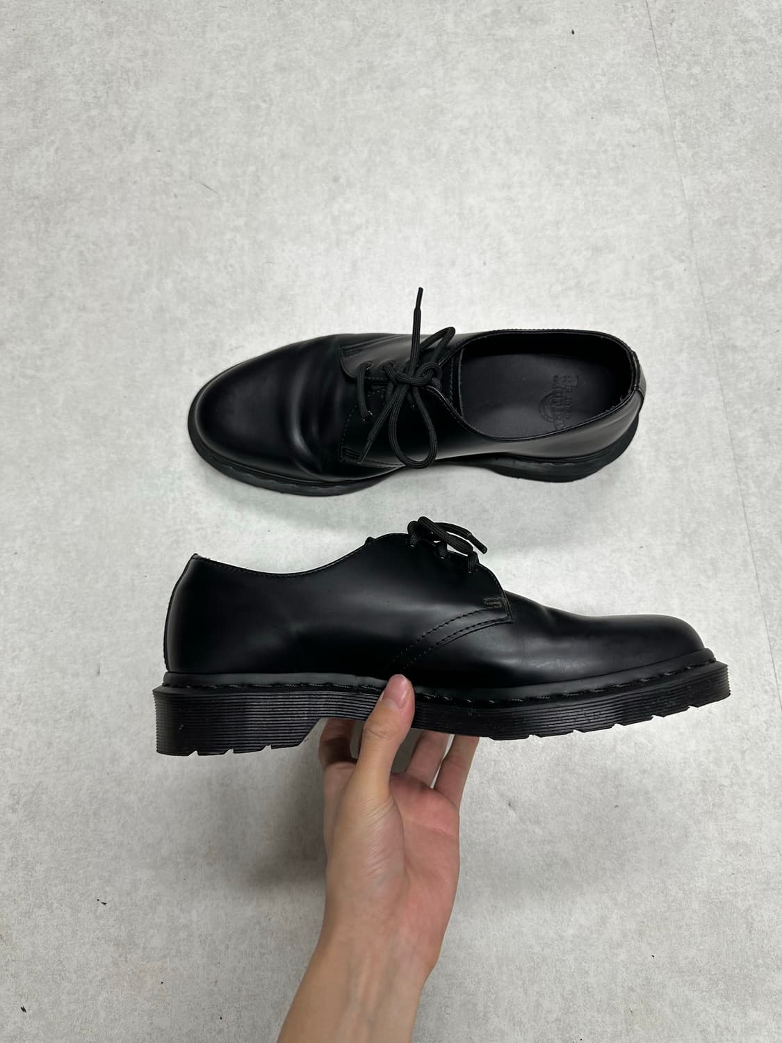 닥터마틴 1461 모노 상품이미지3