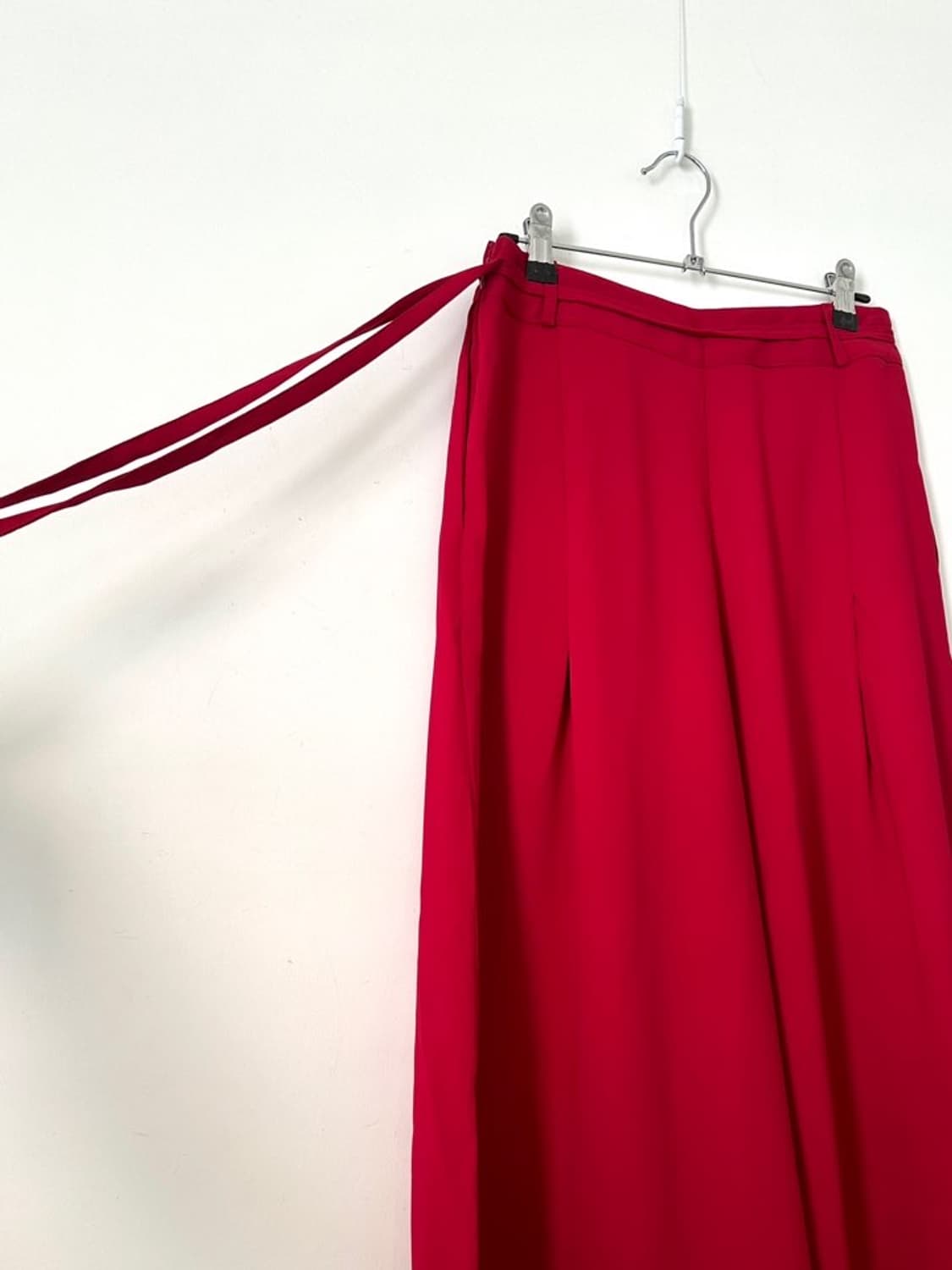 Scene tuck pants / red 상품이미지2
