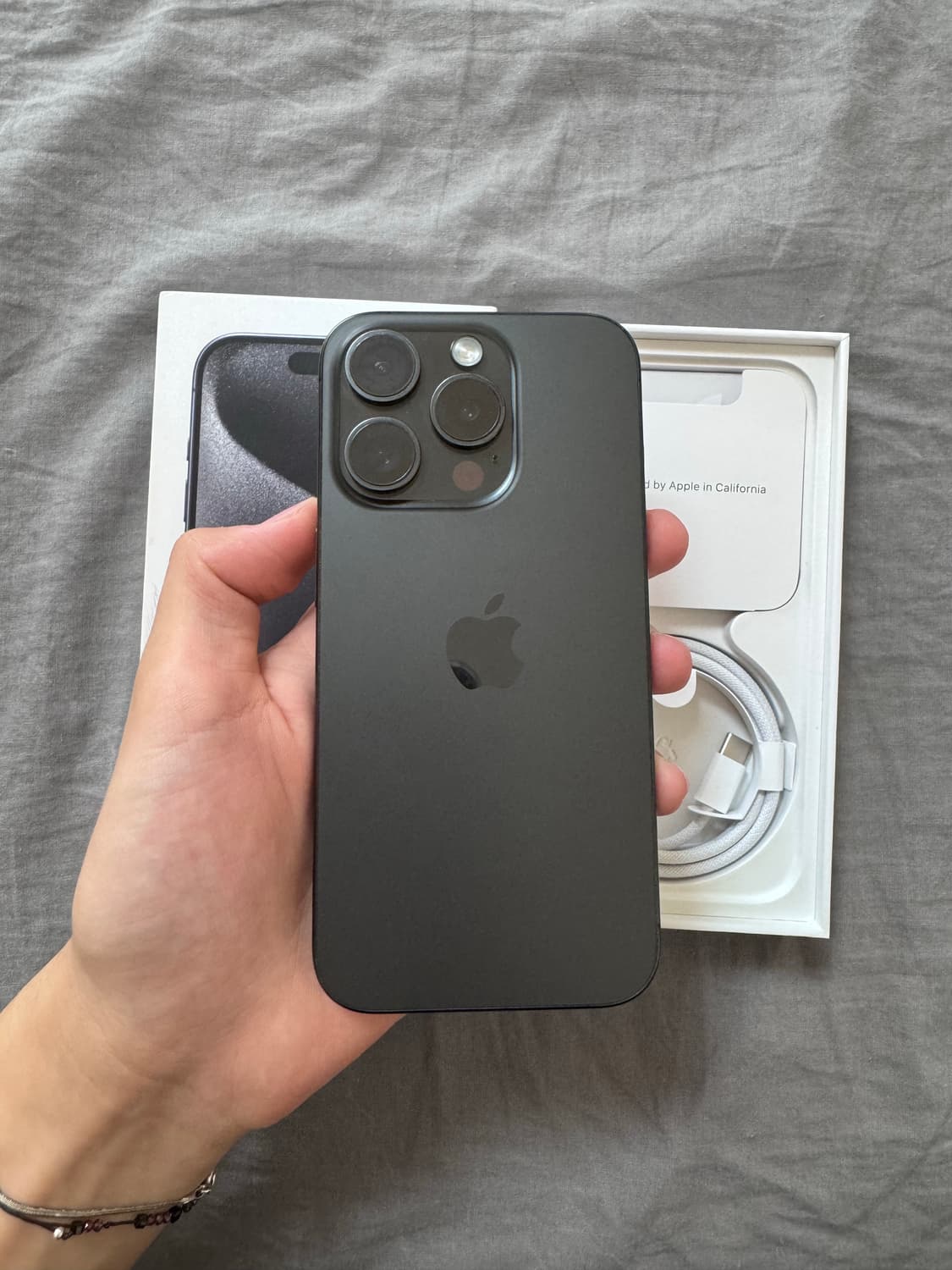 (S급/애케플) 아이폰 15 Pro 128GB 블랙티타늄 상품이미지2