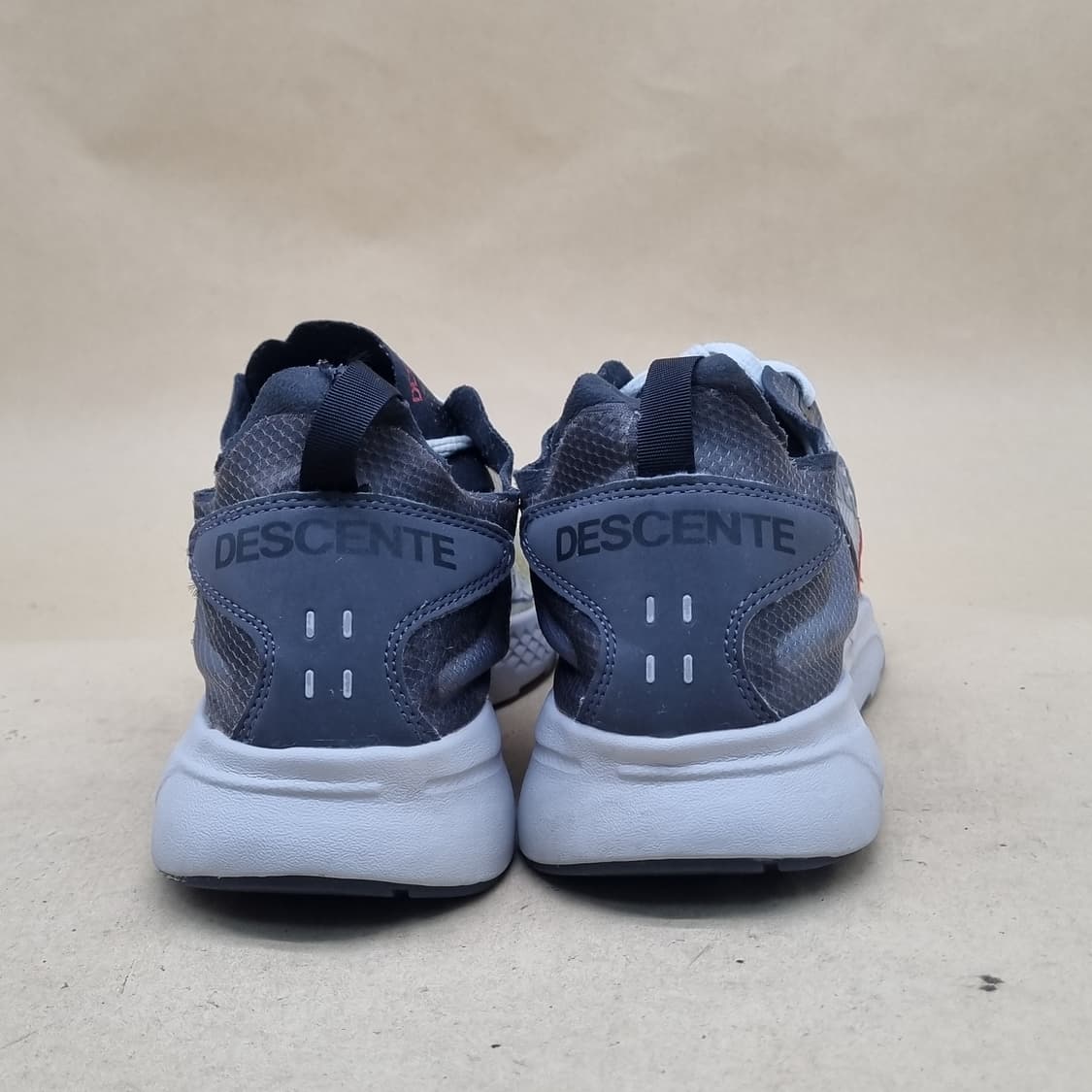 데상트 스카이브리드 운동화250 상품이미지4