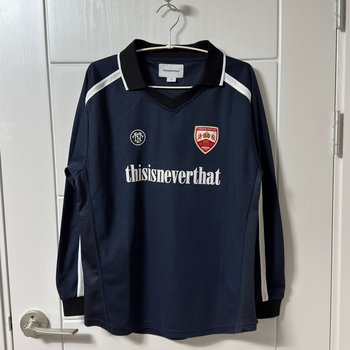 디스이즈네버댓 네이비 사커 져지 상품이미지2