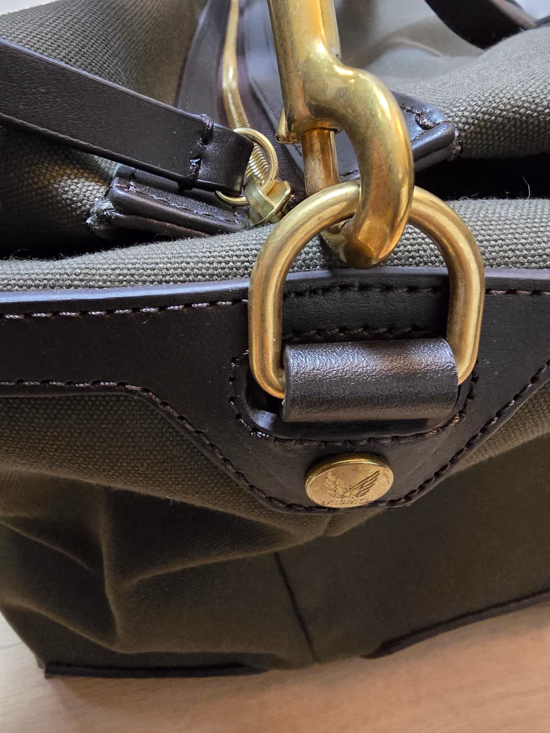 미즈모(Mismo)의 가죽,캔버스 토트백입니다. 상품이미지10