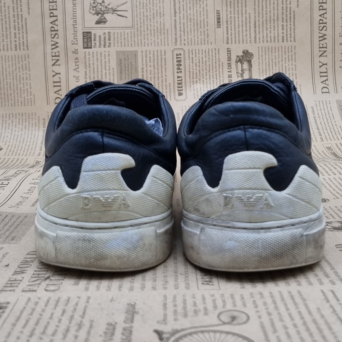 엠포리오아르마니 남성가죽스니커즈 8 270 상품이미지4