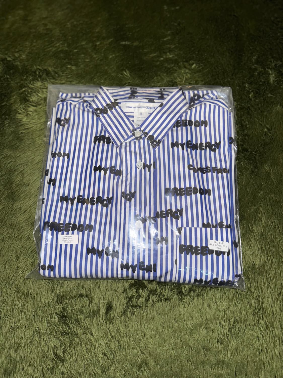 [M] 꼼데가르송 셔츠 24AW MADE IN FRANCE 레터링 셔츠 상품이미지10