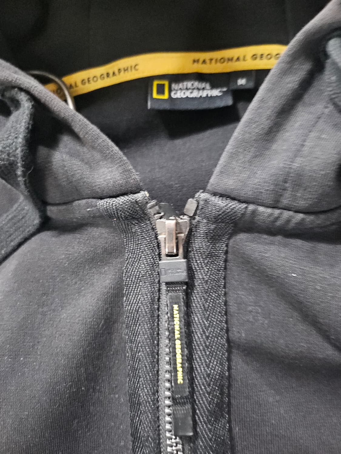 내셔널지오그래픽 블랙 후드 집업 95 상품이미지4