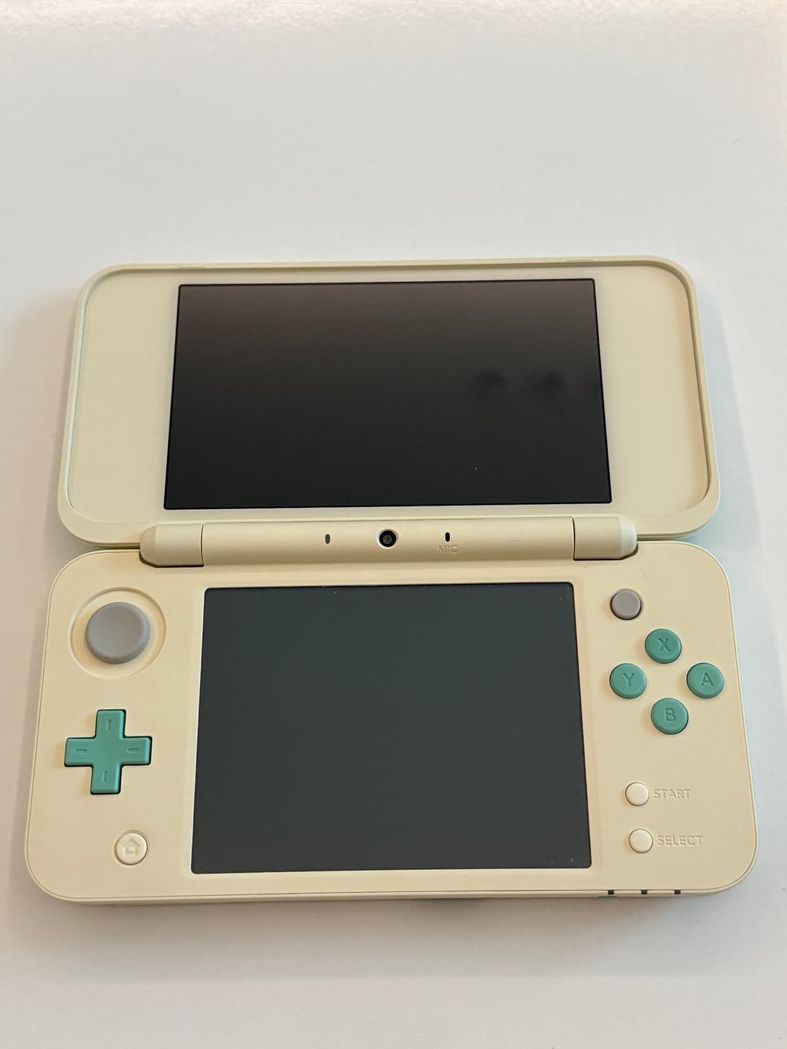 닌텐도 2DS XL 튀동숲 에디션 상품이미지3