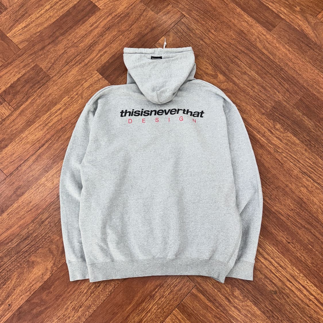XL 디스이즈네버댓 디네댓 그레이 후드 티셔츠  . 상품이미지1