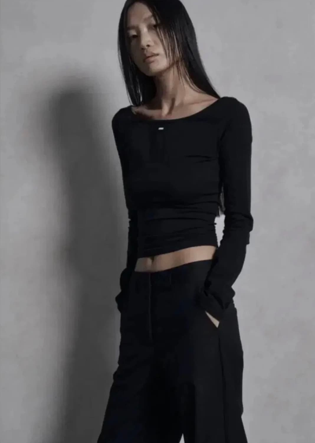 [2] 보헤미안 서울 베이직 보트넥 롱슬리브 블랙 상품이미지1