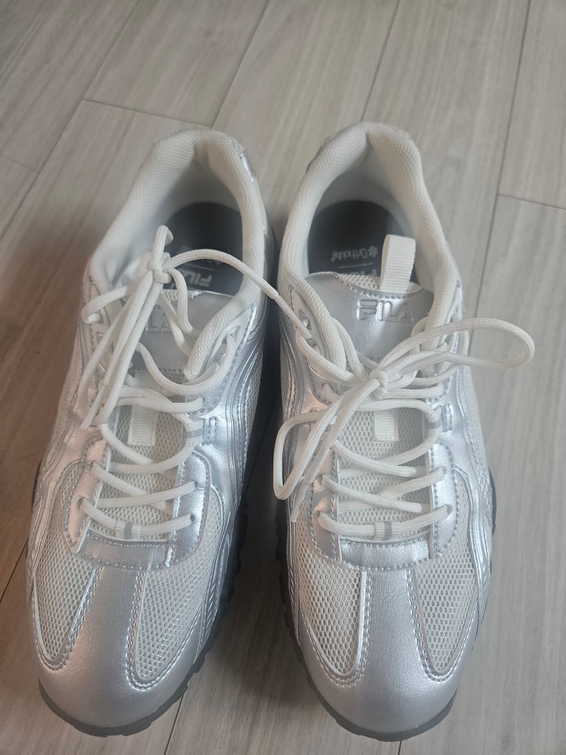 휠라 에샤페 MS 실버문 스니커즈 상품이미지4