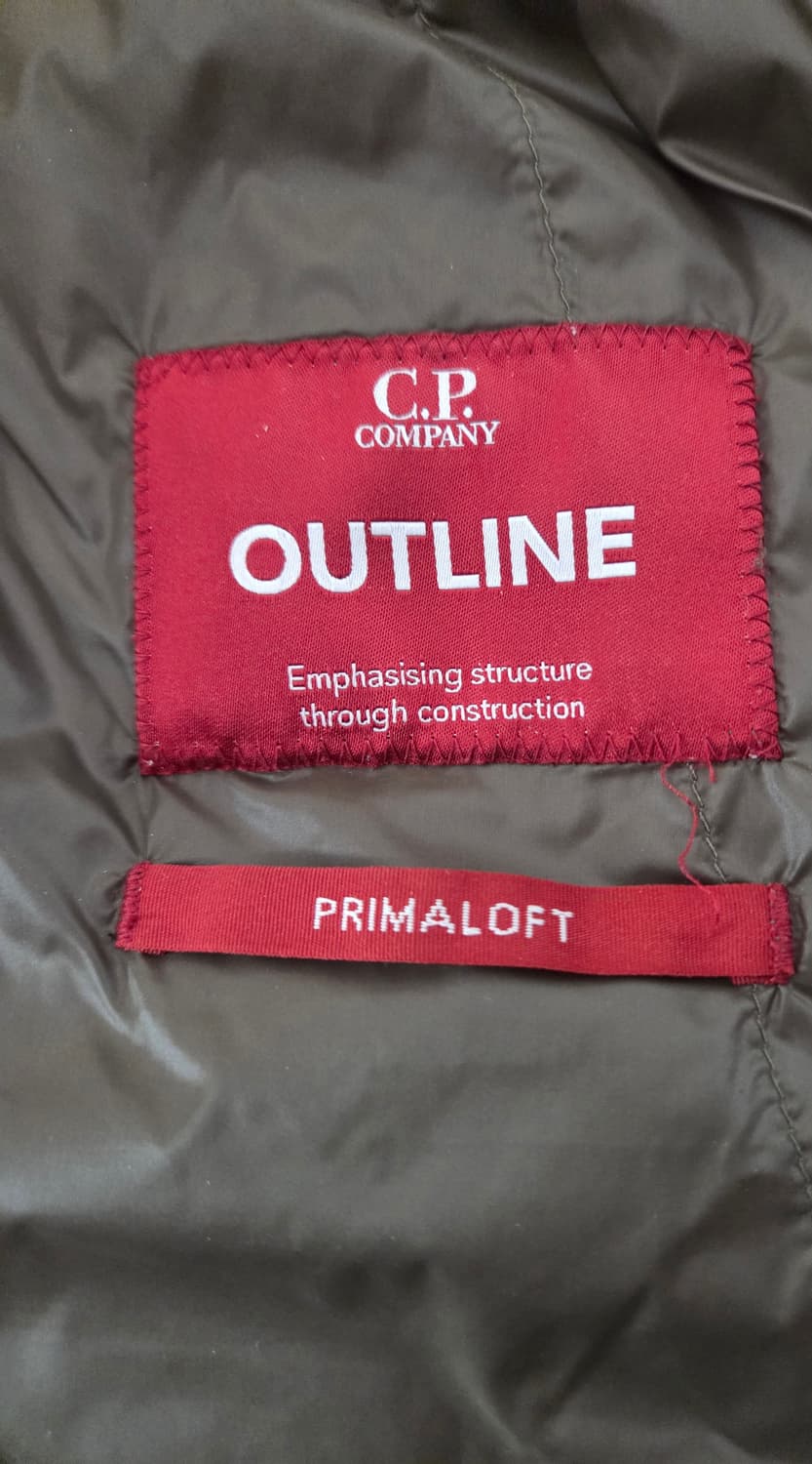 CP컴퍼니 경량 패딩 상품이미지4