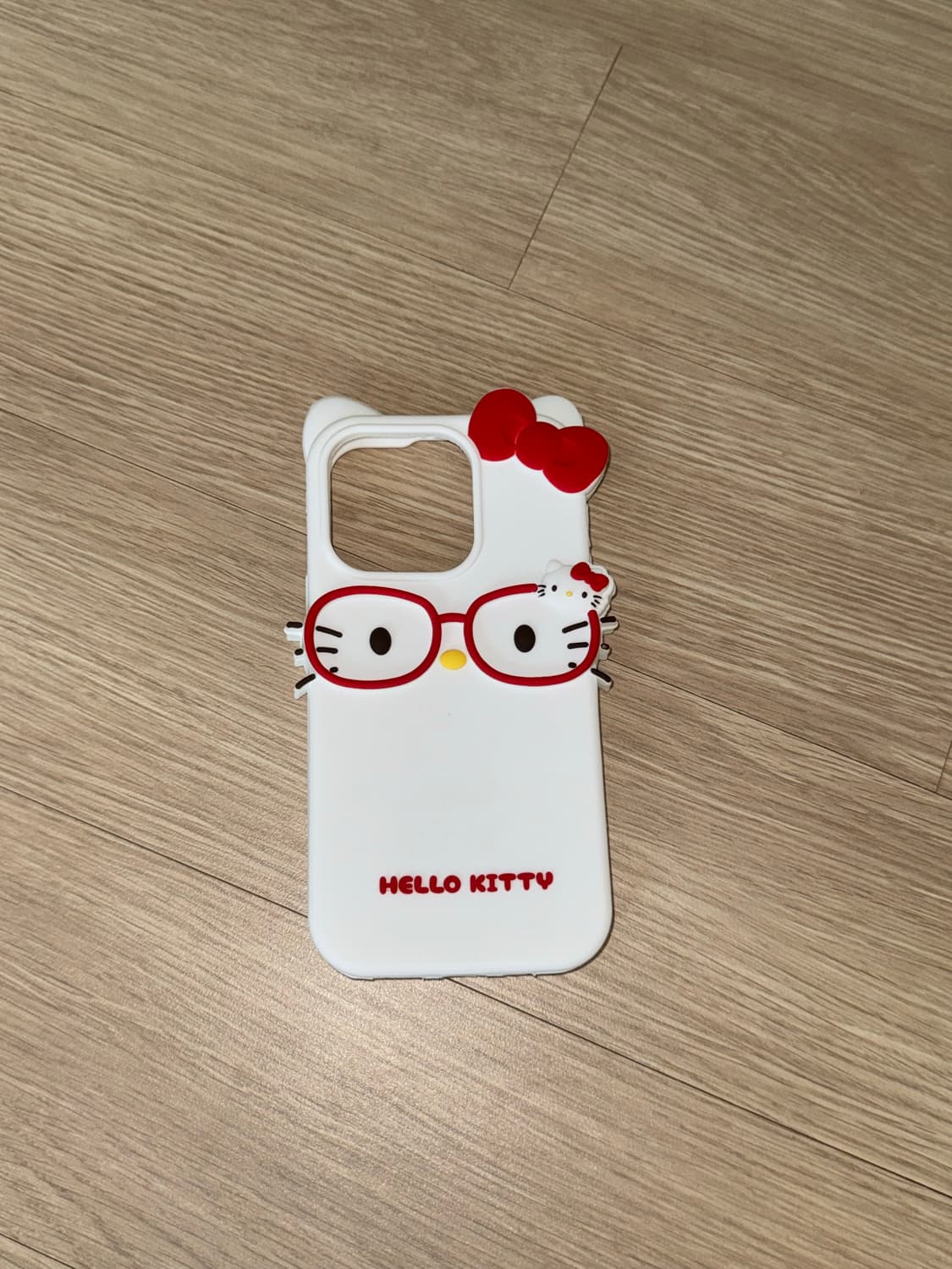 헬로키티 폰케이스 (아이폰 15pro) 상품이미지1