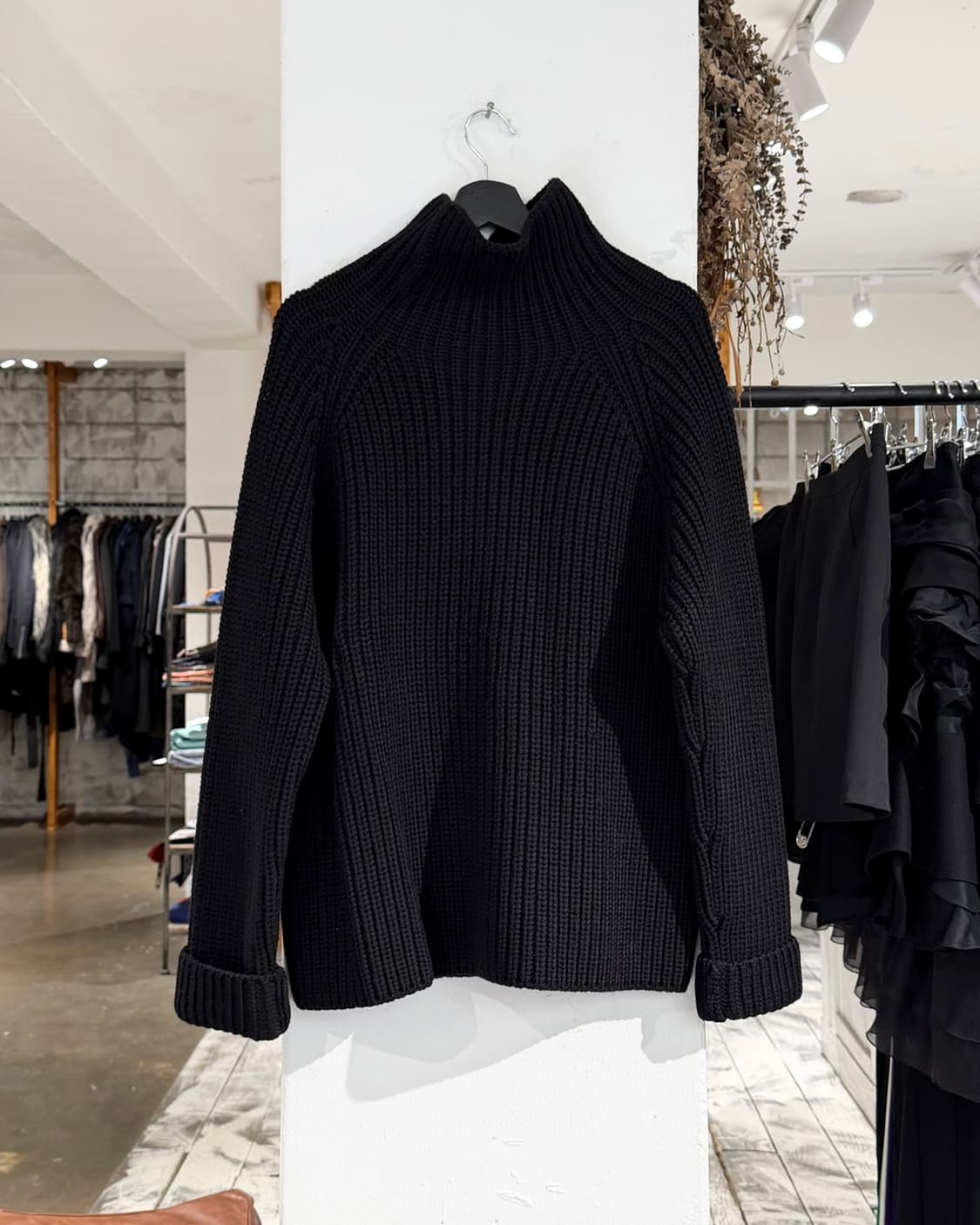 구찌 블랙 하이넥 니트 롱슬리브 탑 상품이미지6