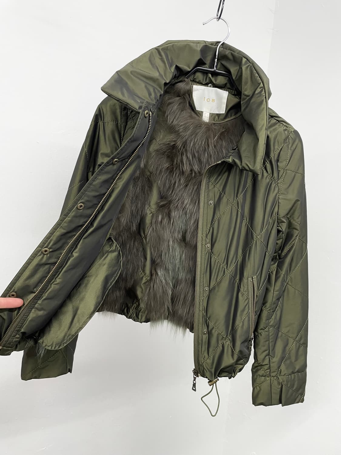 카키 퀼팅 스토퍼 디테일 자켓  상품이미지7