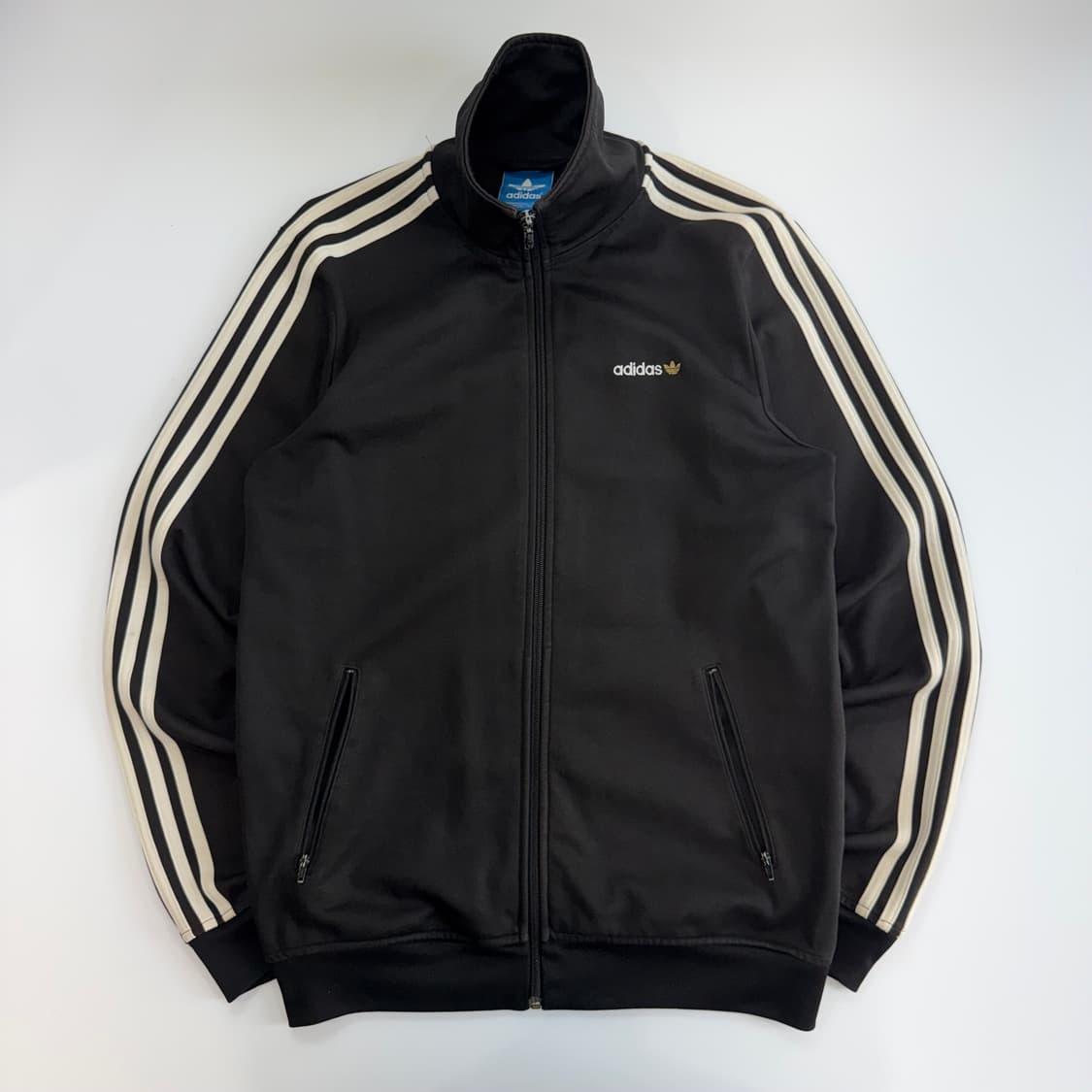 Adidas 아디다스 스펠아웃 로고 블랙 져지 상품이미지3
