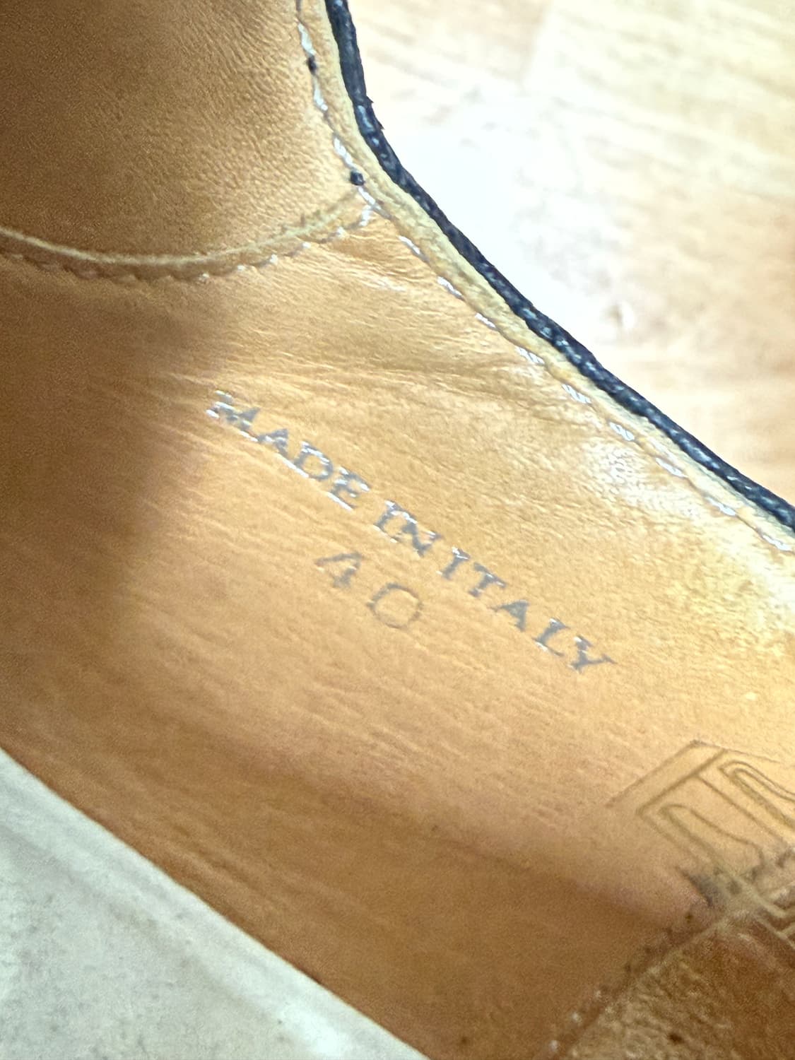 마르지엘라 22 파이톤 더비 상품이미지9