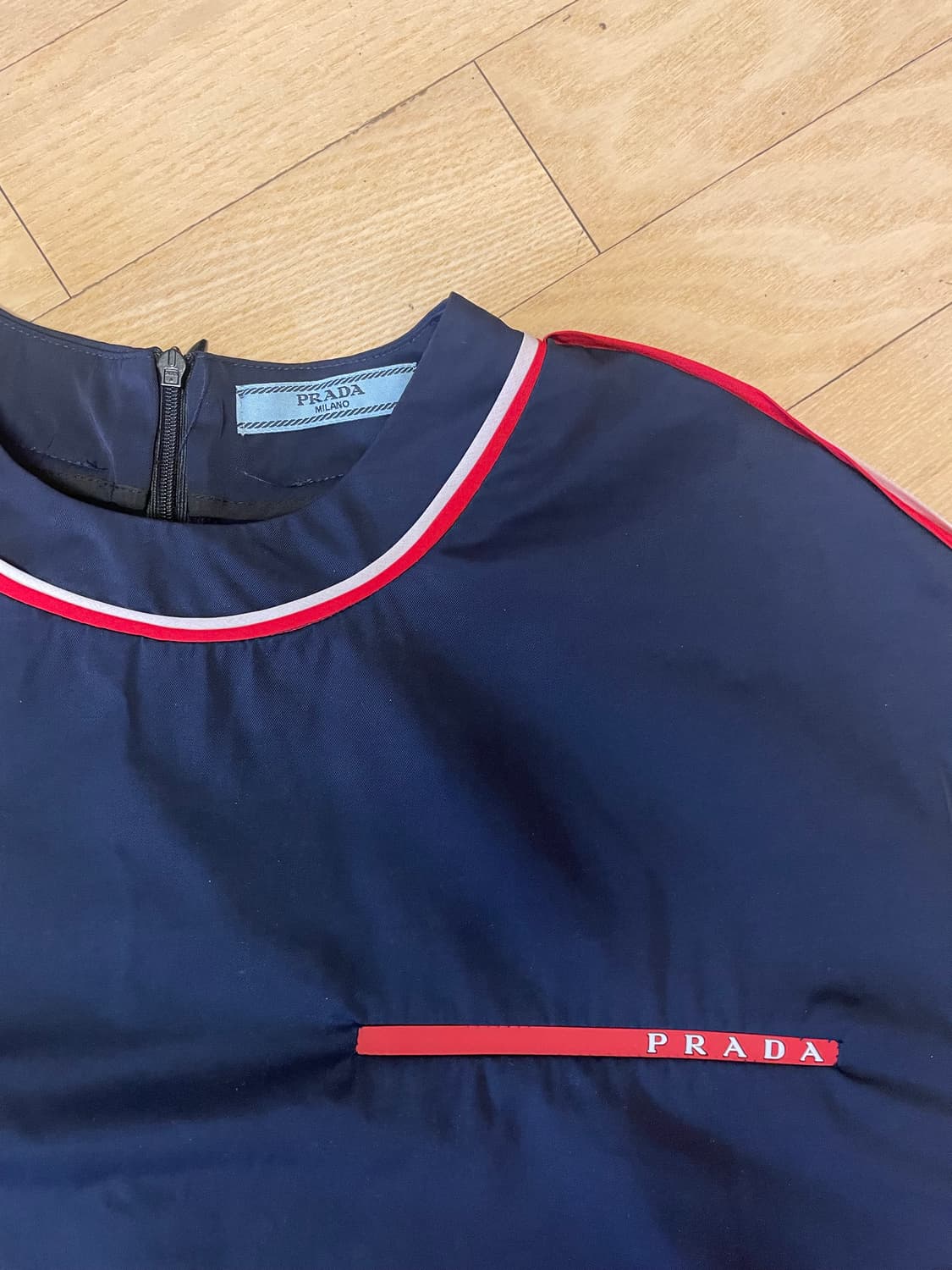 프라다 티블라우스 상품이미지2