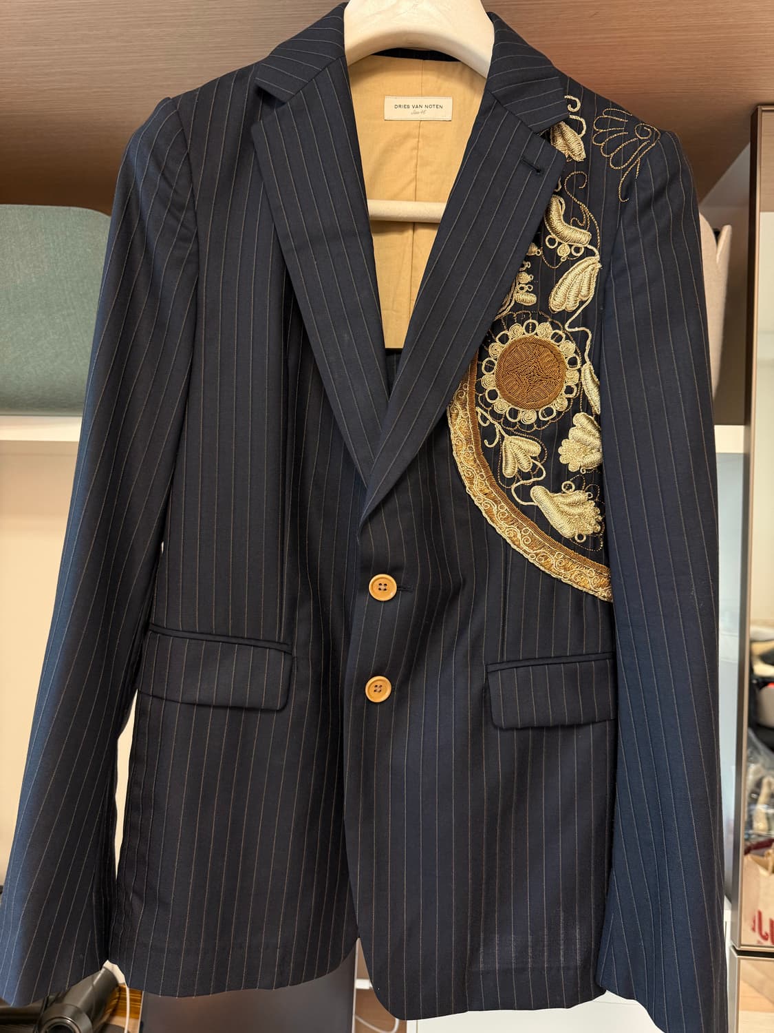 드리스반노튼 블레이저 46사이즈 상품이미지1