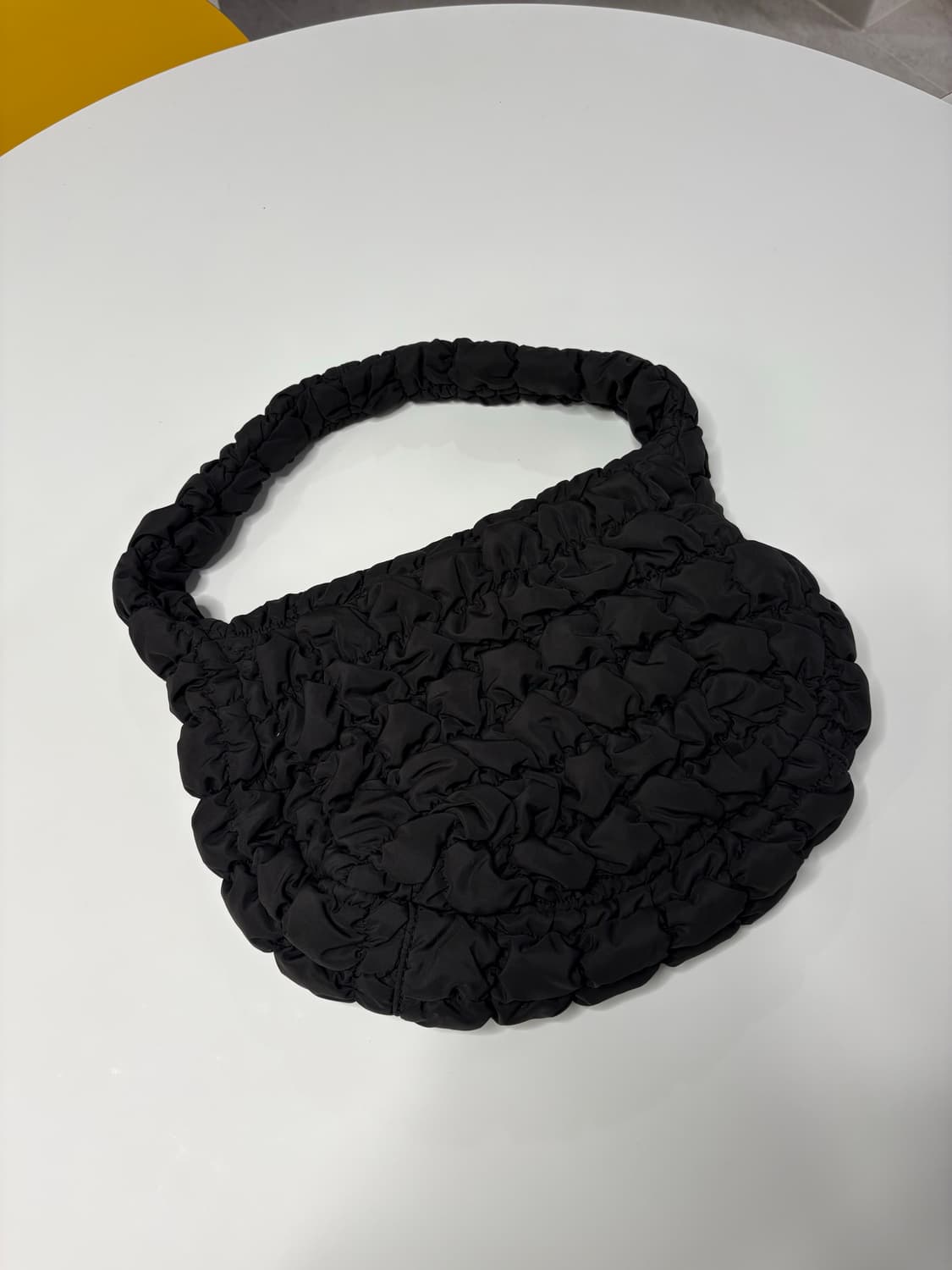 COS 코스 구름백 퀼팅백 블랙 스몰 상품이미지1