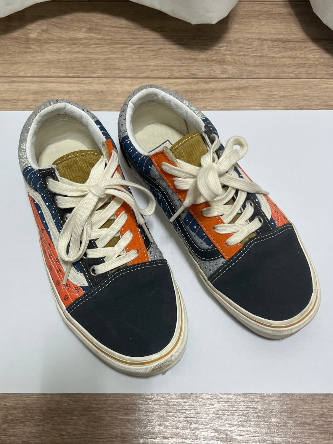 반스 올드스쿨 반다나 240 상품이미지1