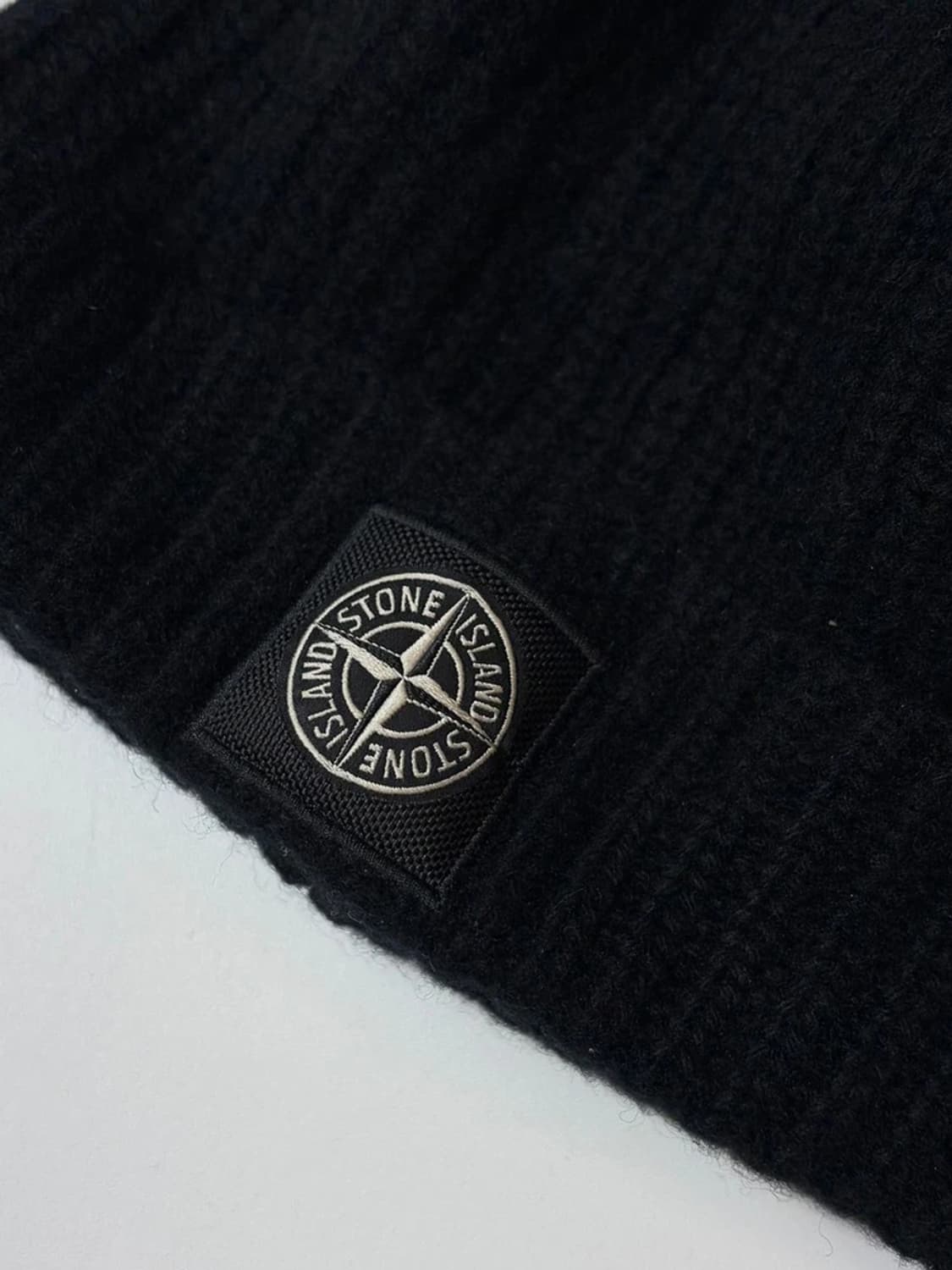 스톤아일랜드 로고 와펜 울 비니 Q1448 상품이미지2