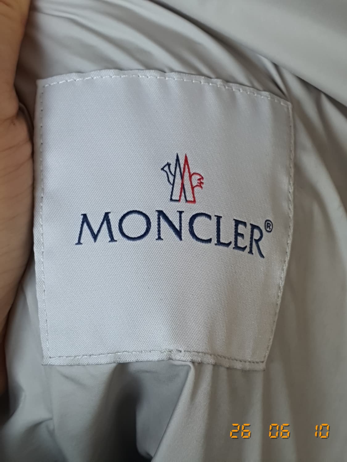 몽클레르 정품 경량 패딩 조끼 4 그레이 상품이미지6