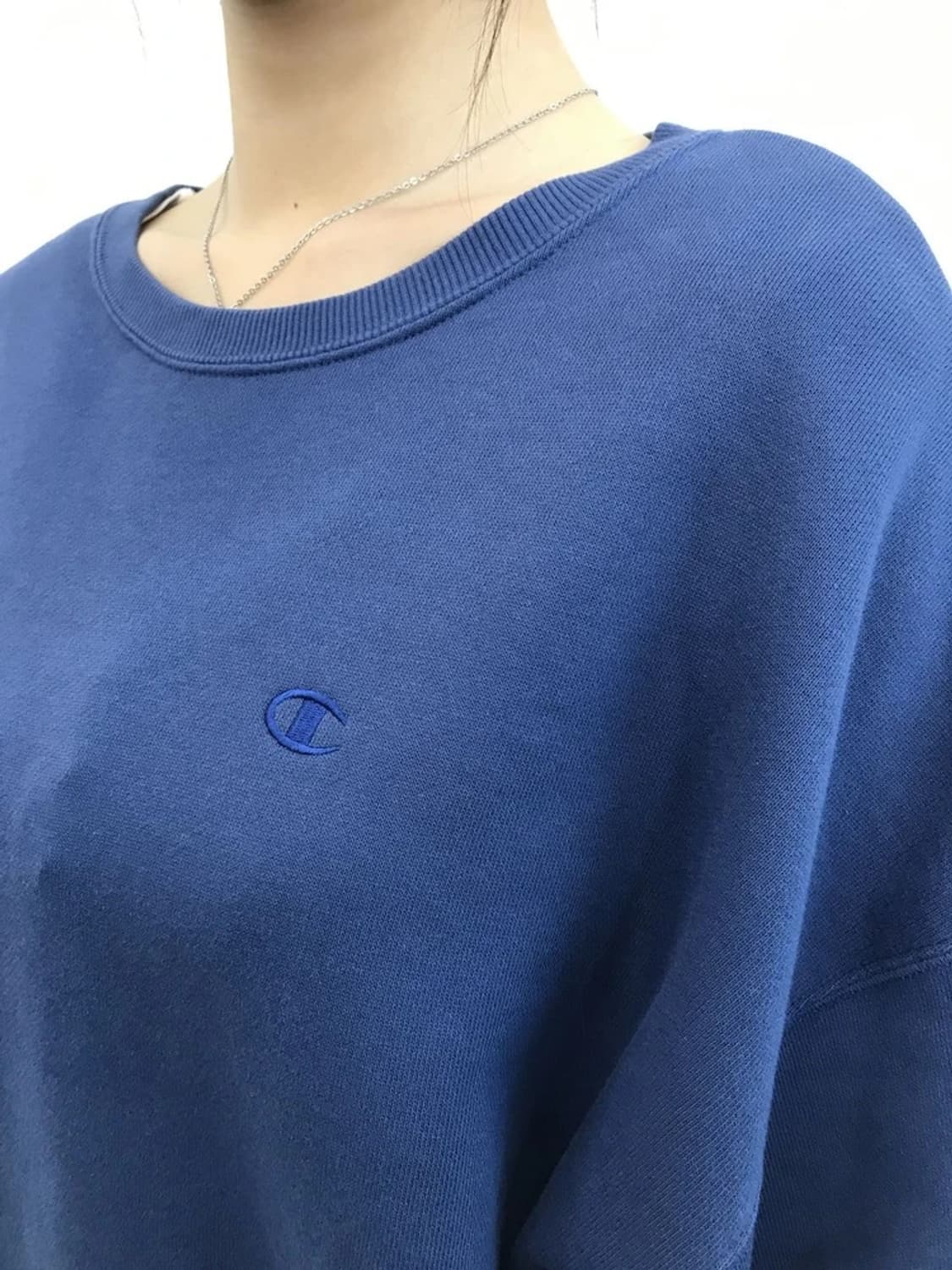 Champion Blue Crewneck Sweatshirt 상품이미지3