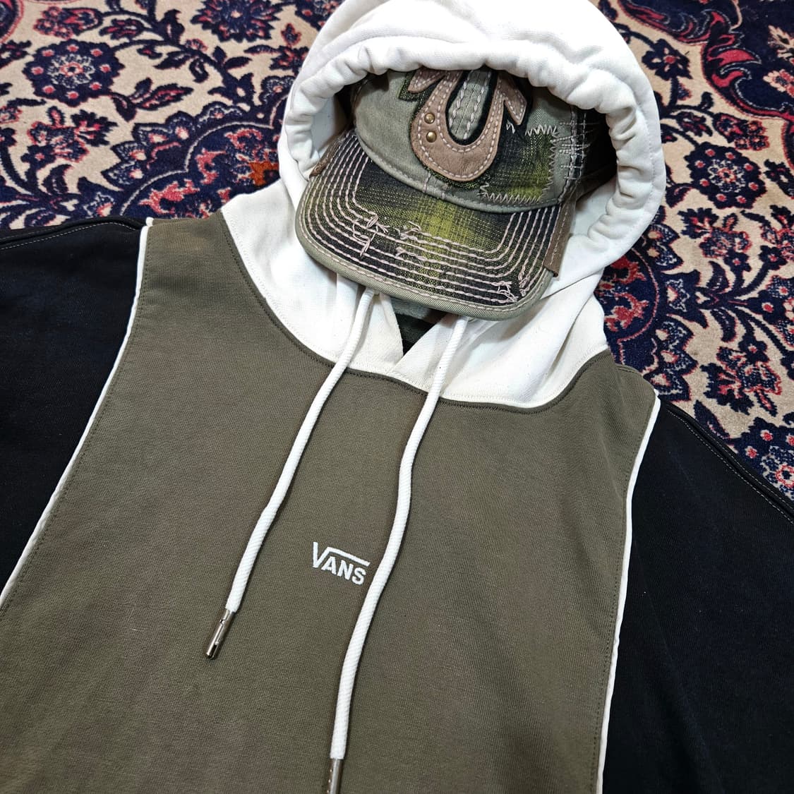 반스(Vans) 빈티지 카키 워시드 멀티컬러 후드 L size 상품이미지2