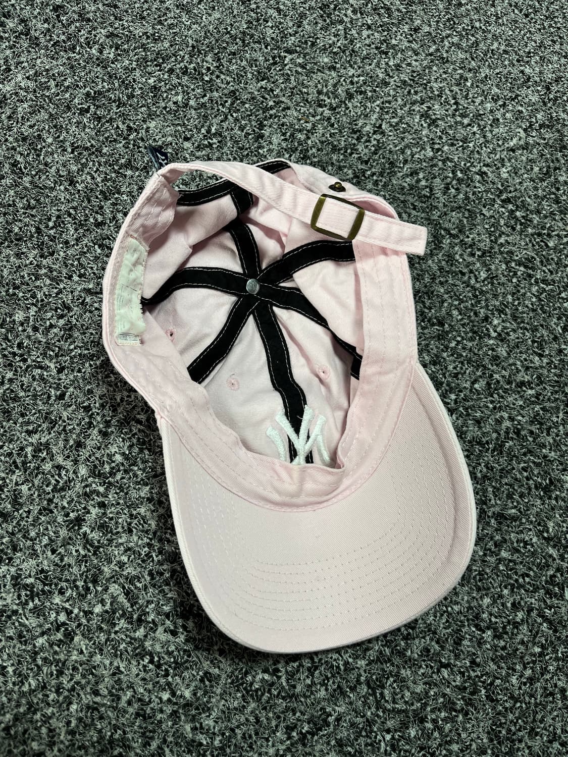 뉴에라 MLB 핑크색 볼캡 모자 상품이미지2