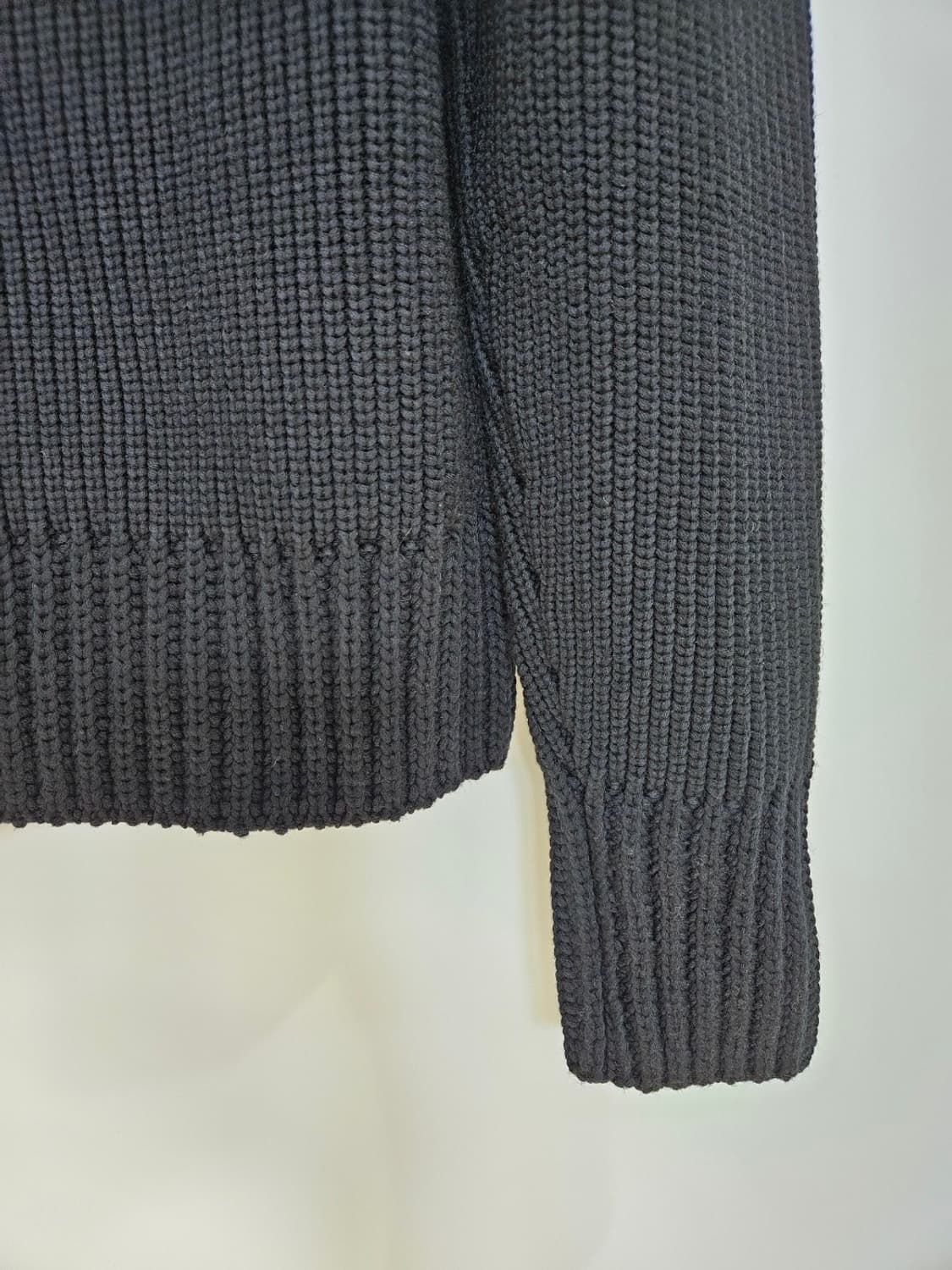 몽클레어 니트 하프집업 상품이미지4