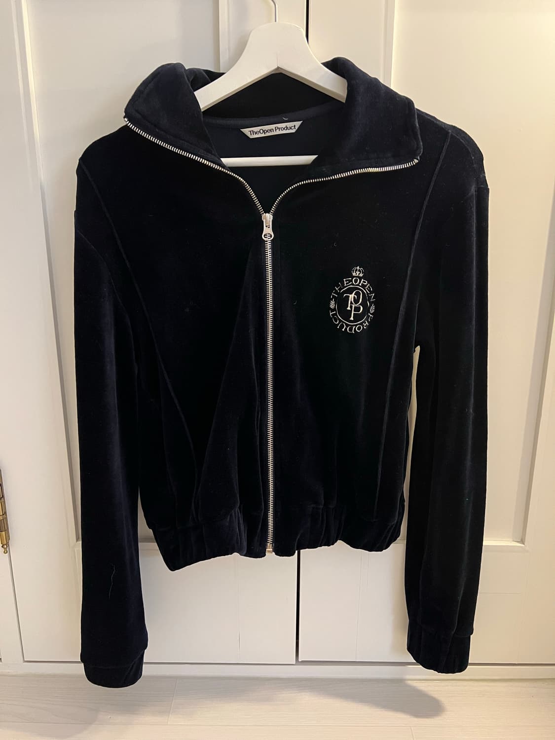 더오픈프로덕트 벨벳 트레이닝 상품이미지3