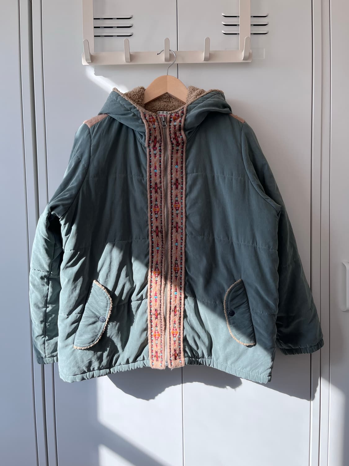 티티카카 하구미 패턴 양털 민트 패딩 상품이미지8