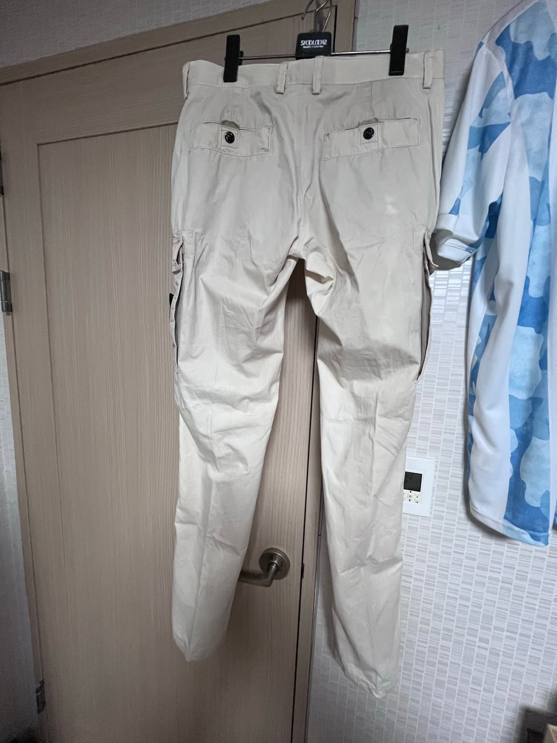 스톤 아일랜드 사와드 와펜 카고 팬츠 상품이미지2