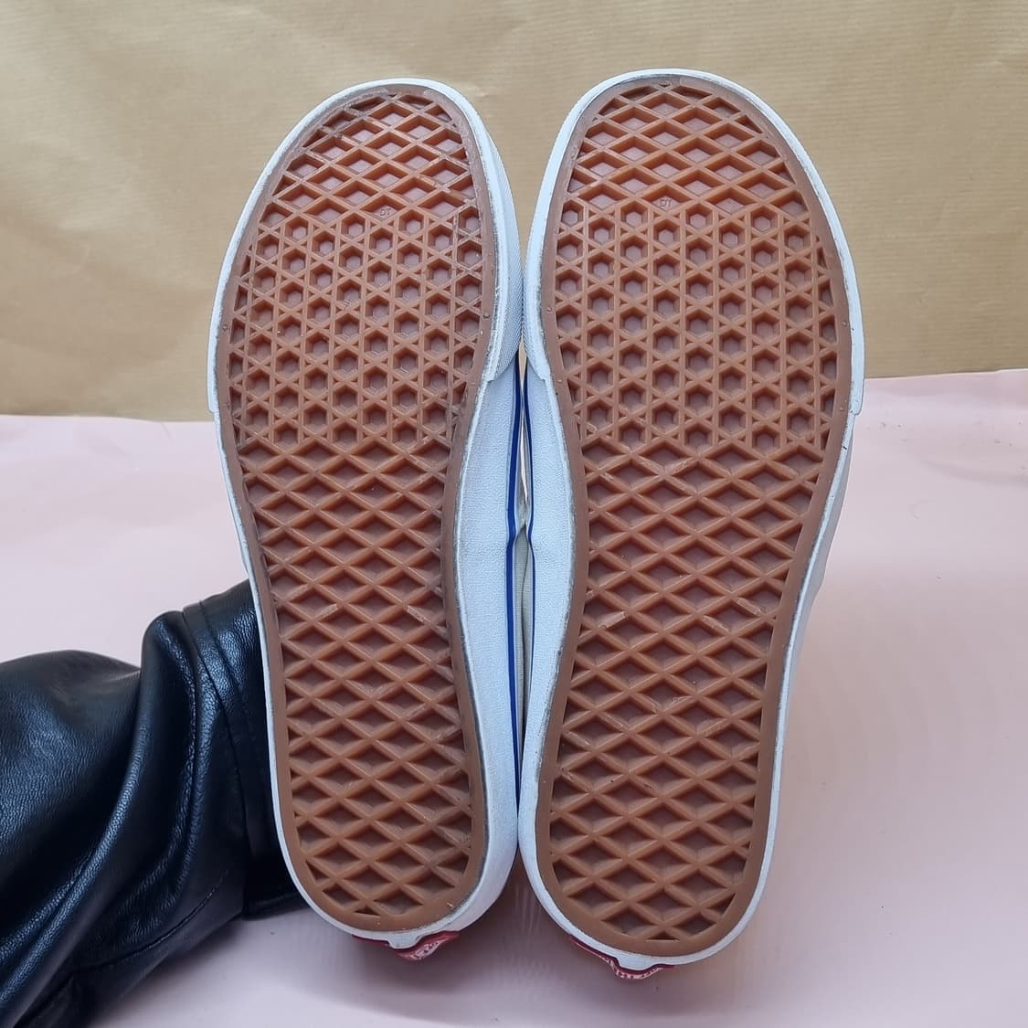 반스 어센틱 뮬 235 상품이미지3