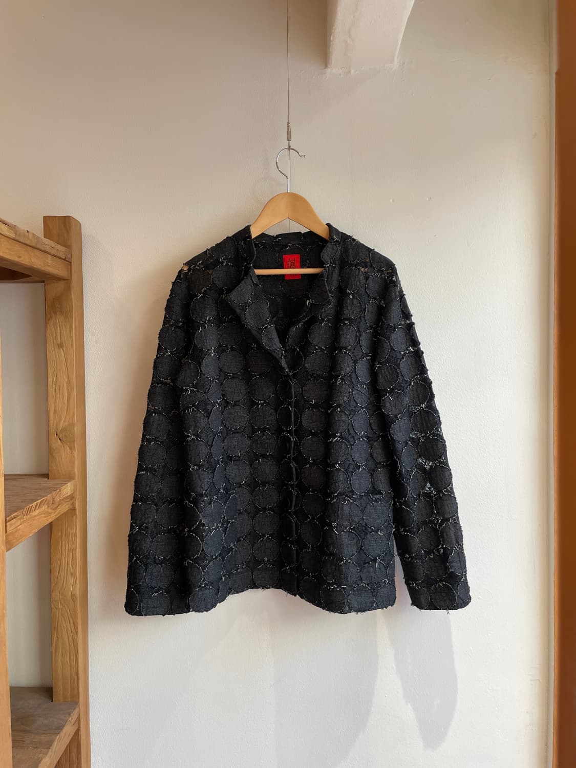 이세이미야케 하트 도트 패치 슬랩 레이스 자켓  상품이미지1