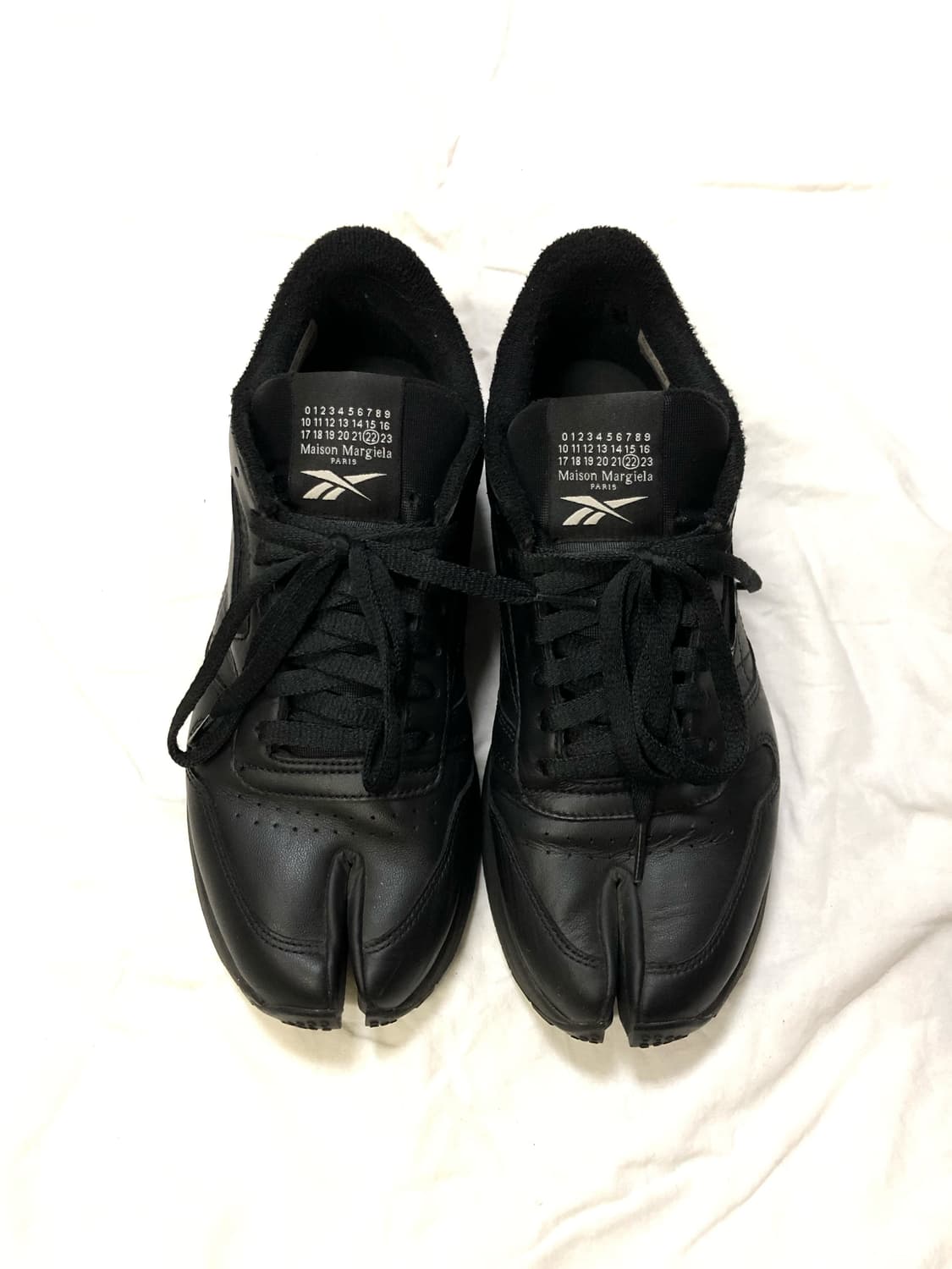 42) 마르지엘라 리복 타비 스니커즈 블랙 상품이미지1