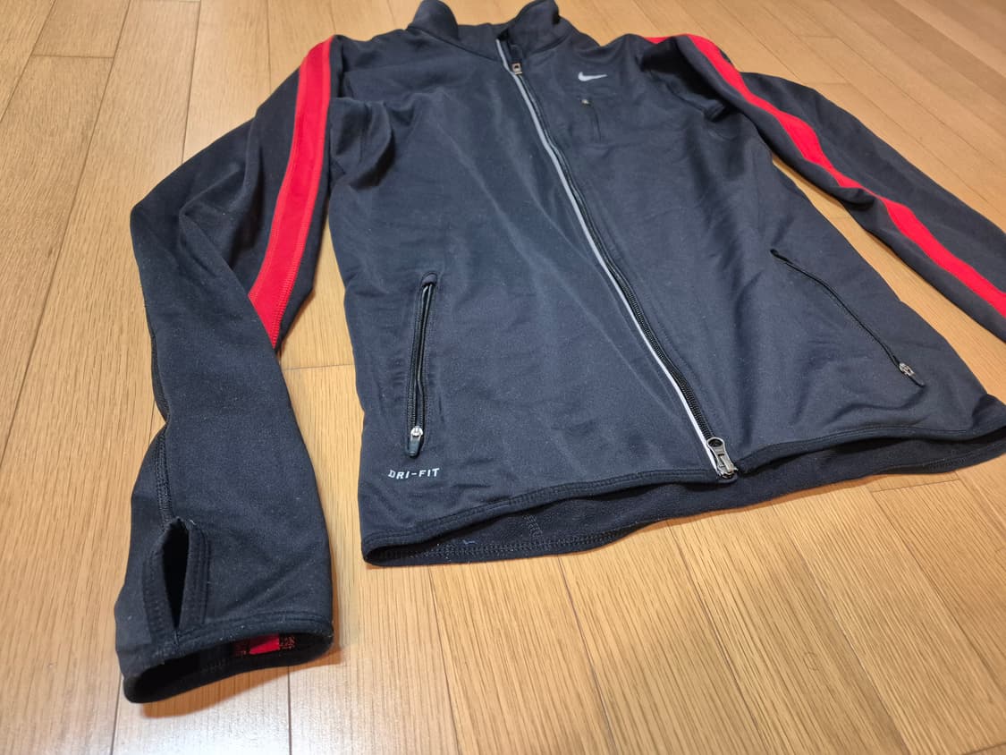 나이키 드라이핏 러닝 자켓 상품이미지2