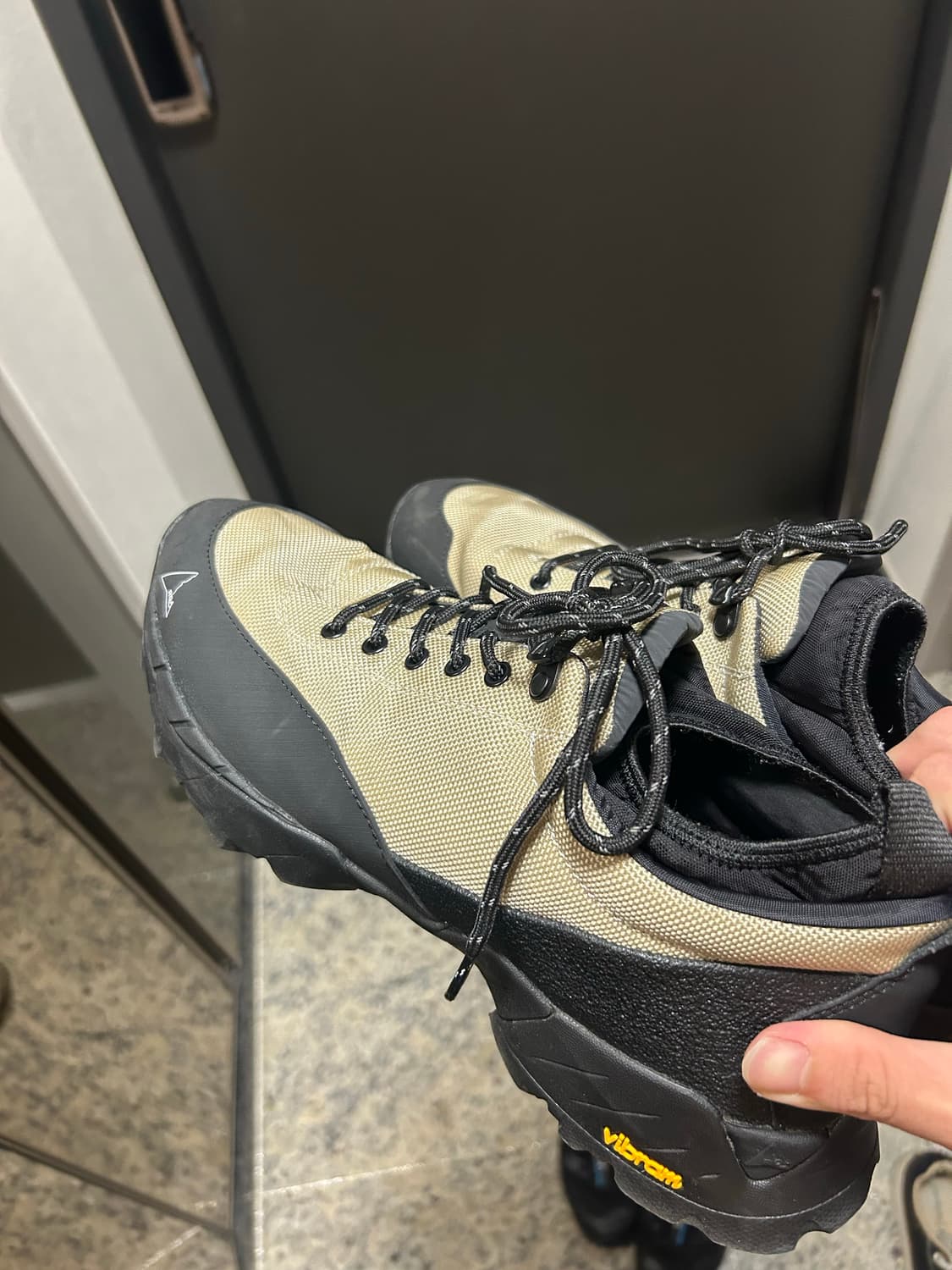 로아닐 하이킹 샌드 팝니다 상품이미지1