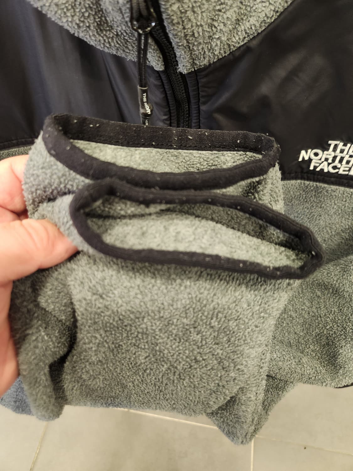 노스페이스 플리스 집업 자켓 그레이 L사이즈 상태좋음 상품이미지4