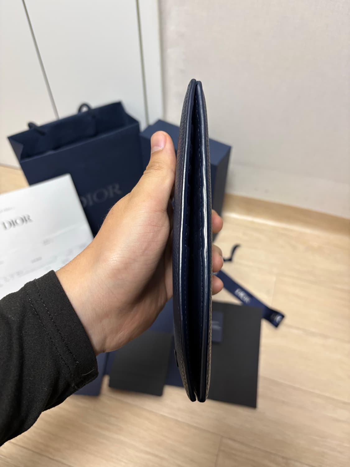 디올 cd로고 버티컬 장지갑 상품이미지8