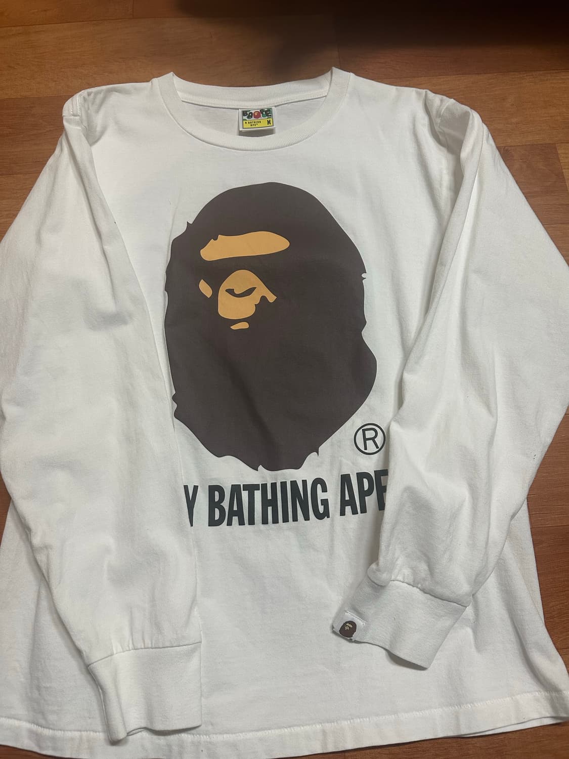 베이프 롱슬리브 M 상품이미지1