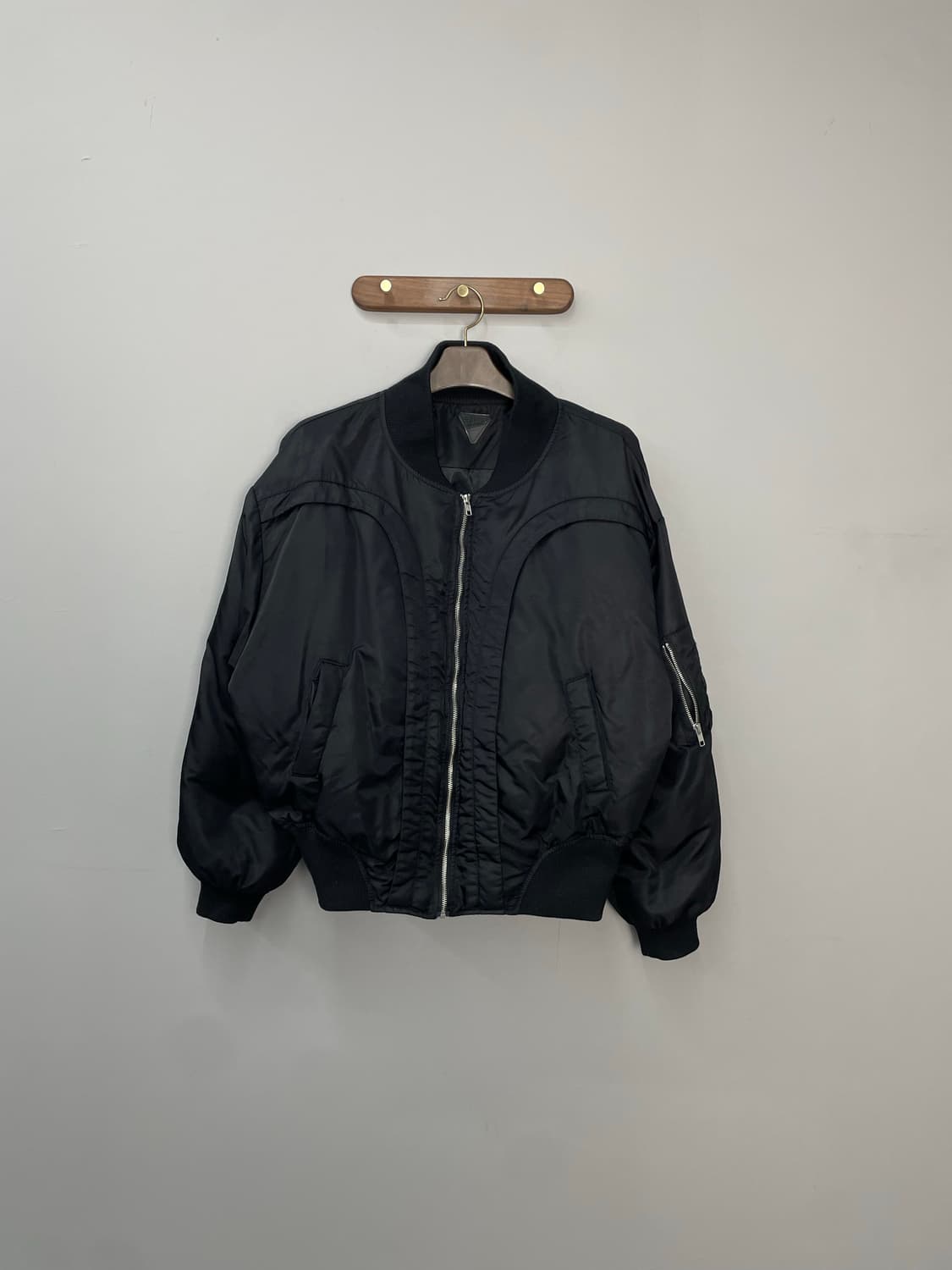 Y 오피셜 블랙 봄버 자켓 H1749 상품이미지2